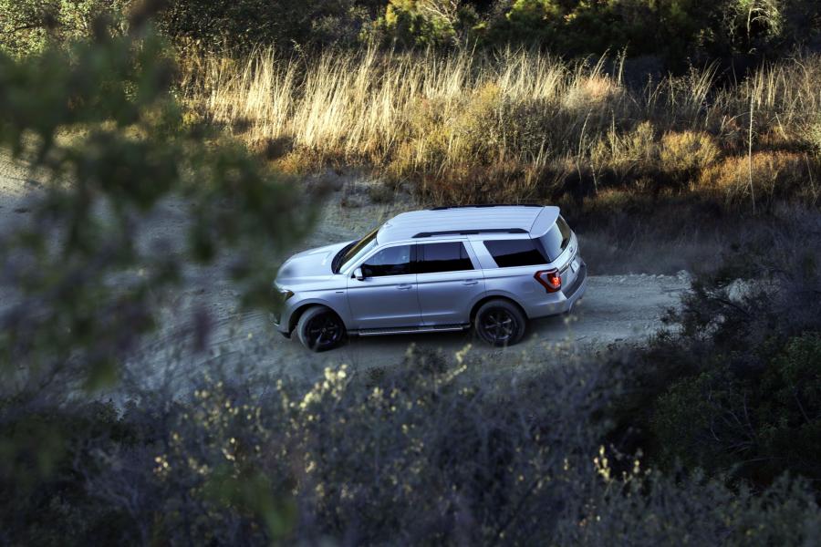  Ford Expedition FX4 2017 года  (фото 6 из 8)